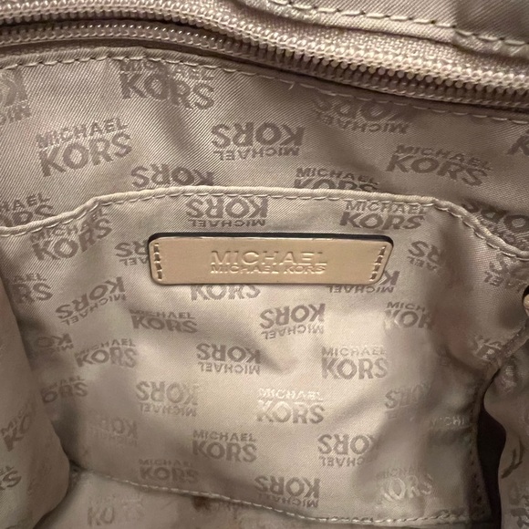 Gold Michael Kors Tote Bag - Picture 3 of 7